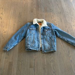 COPY - Levi’s Sherpa jean jacket
